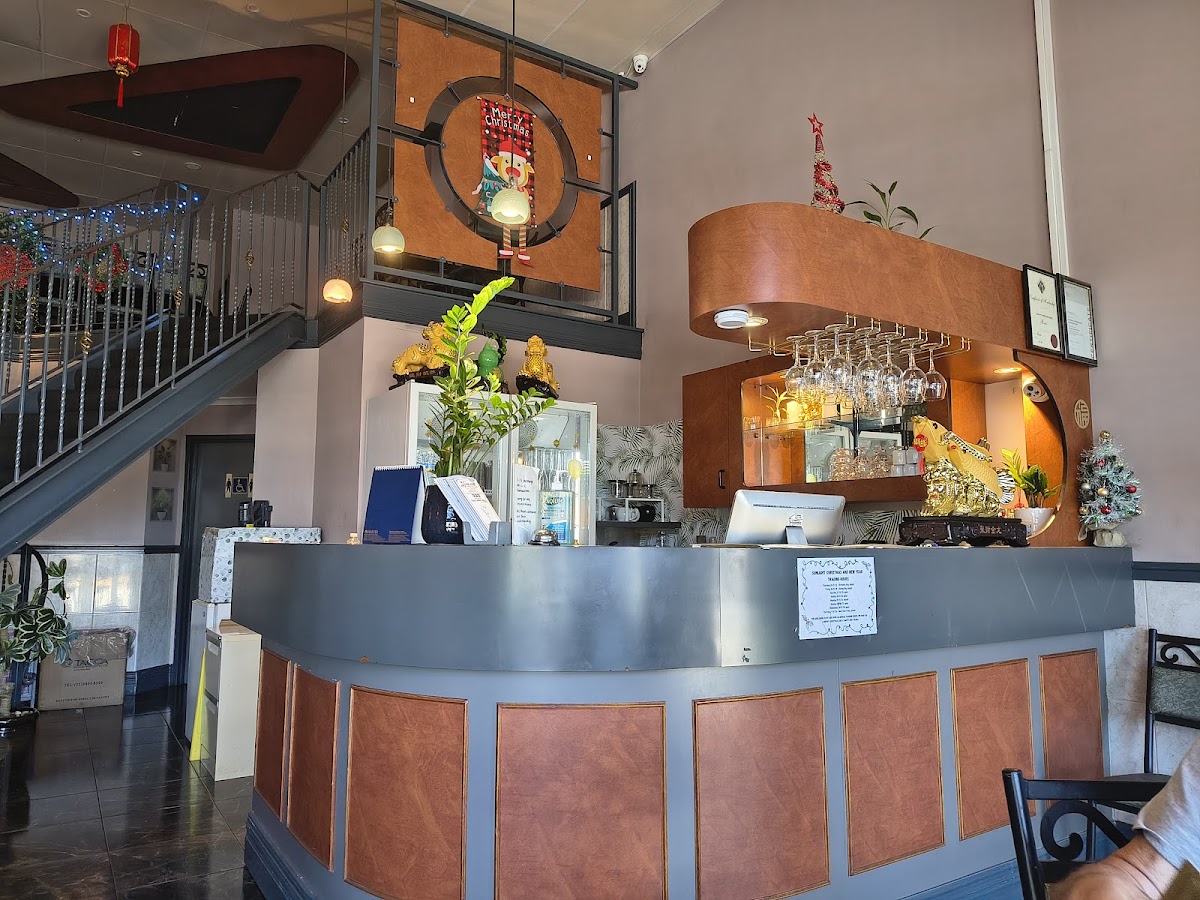 Sunlight Chinese Restaurant